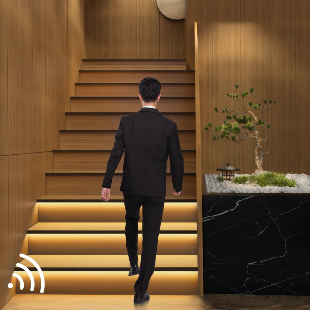 led cầu thang cảm ứng thông minh
