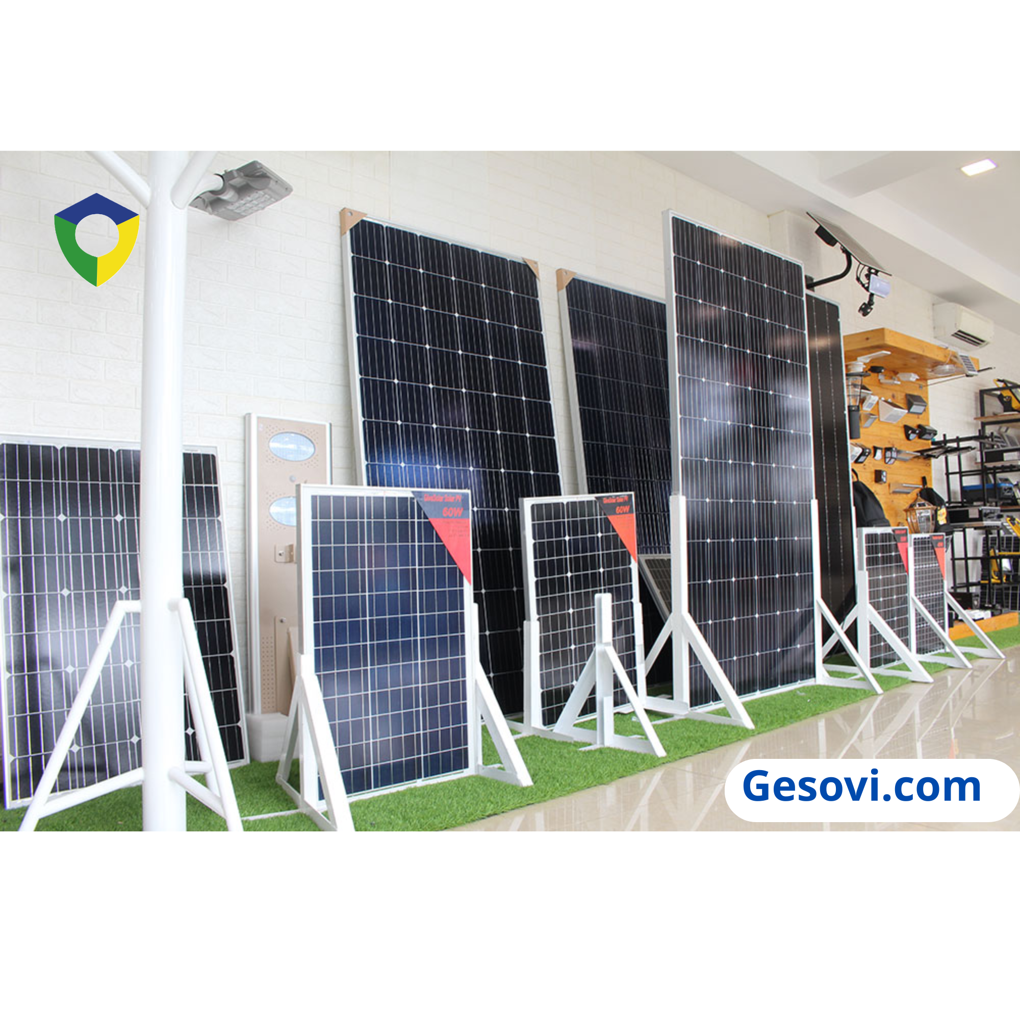 Top 8 Tấm Pin Mặt Năng Lượng Trời Bền - Giá Tốt 2025