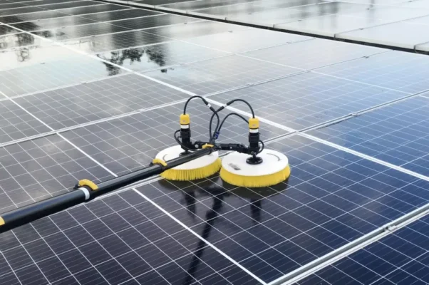 Bộ Chổi vệ sinh tấm pin mặt trời 5.5m