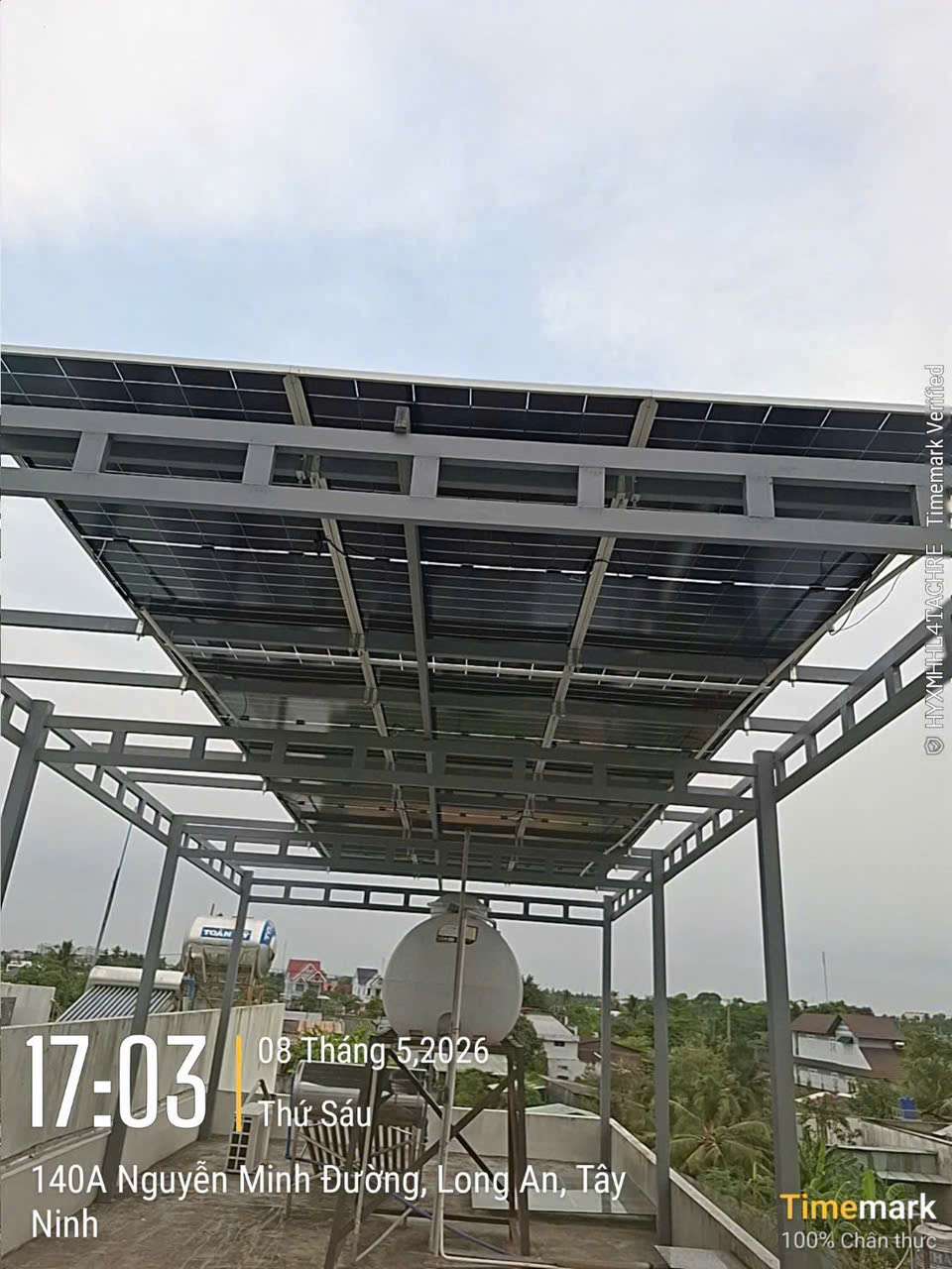 Công trình lắp điện mặt trời hệ 7.5kW lưu trữ 16kW tại Long An